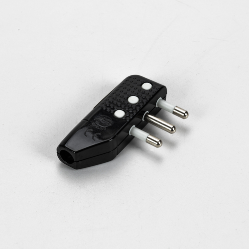 Spina Reversibile · 16A · 2P+T · In Policarbonato · Colore Nero
