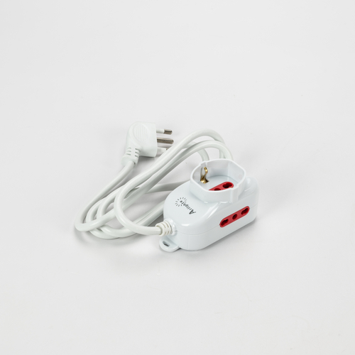 Multipresa Serie Premium · 3 Prese · Lunghezza Cavo di Alimentazione 1,5m.