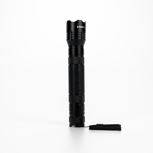 Torcia LED · Alta Emissione Luminosa · Dispositivo di Zoom · Diverse Focalizzazioni di Luce