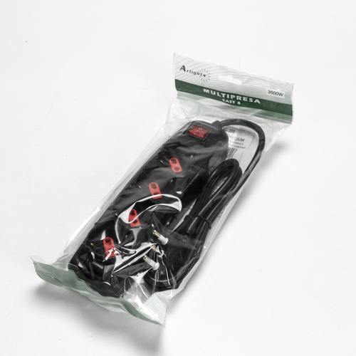 Multipresa Serie Easy · 4 Prese Schuko · Interruttore ON/OFF · Spina Salvaspazio · Nera