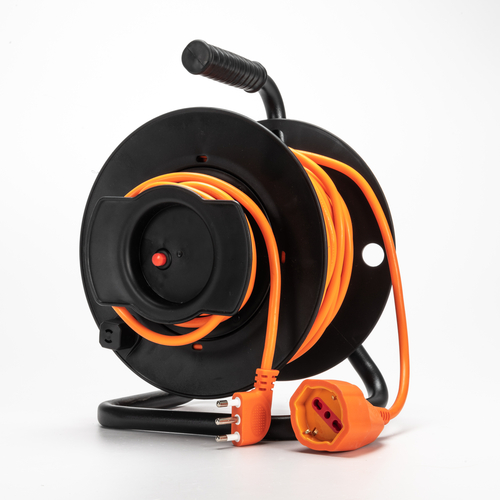 Prolunga su Avvolgicavo · 20 metri · Cavo Doppio Isolamento · Potenza Max. 3000W