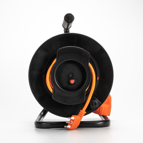 Prolunga su Avvolgicavo · 20 metri · Cavo Doppio Isolamento · Potenza Max. 3000W
