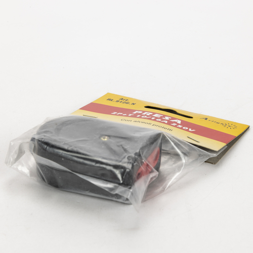 Presa mobile bipasso · 10/16A · 2P+T · In Policarbonato · Colore Nero