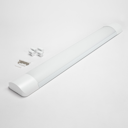 Plafoniera LED 35W · Piatta · Luce Bianca Calda · Installazione a parete e soffitto