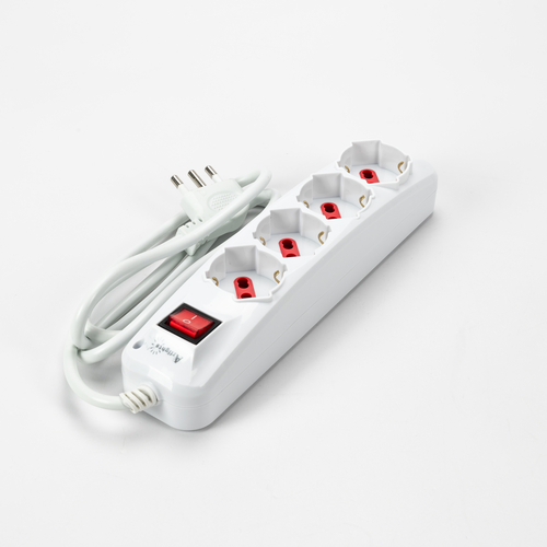 Multipresa Universale Serie Easy · 4 Prese Schuko · Interruttore ON/OFF
